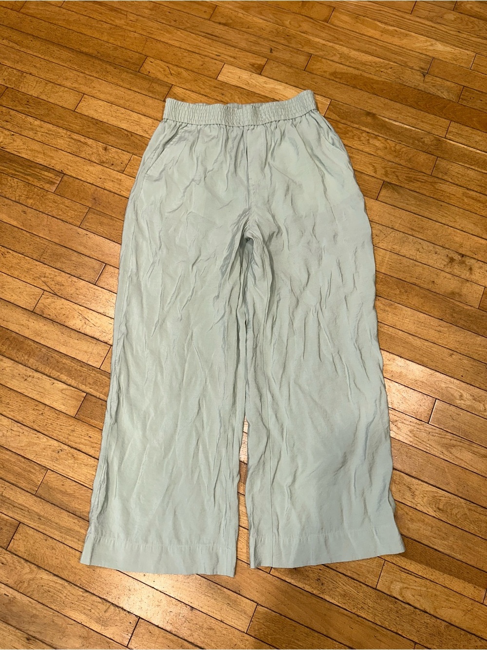 Woman’s Madewell pants bottoms